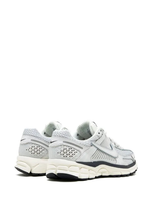 Women's Zoom Vomero 5 Sneakers