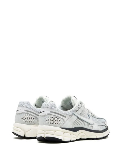 Women's Zoom Vomero 5 Sneakers
