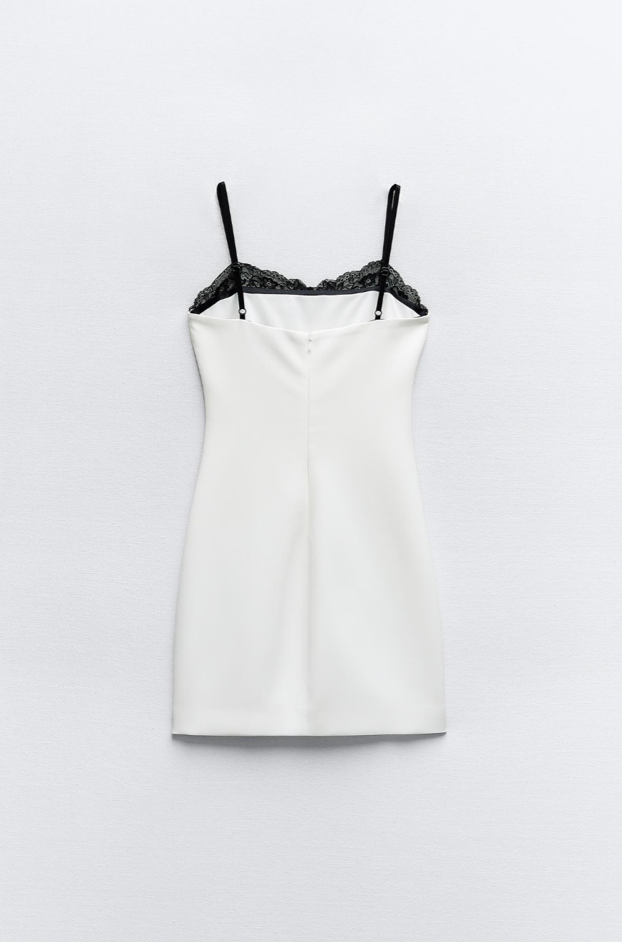 LACE TRIM FITTED DRESS