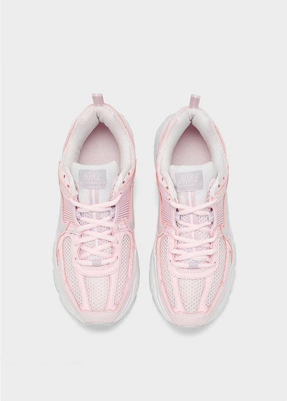 Women's Zoom Vomero 5 Sneakers