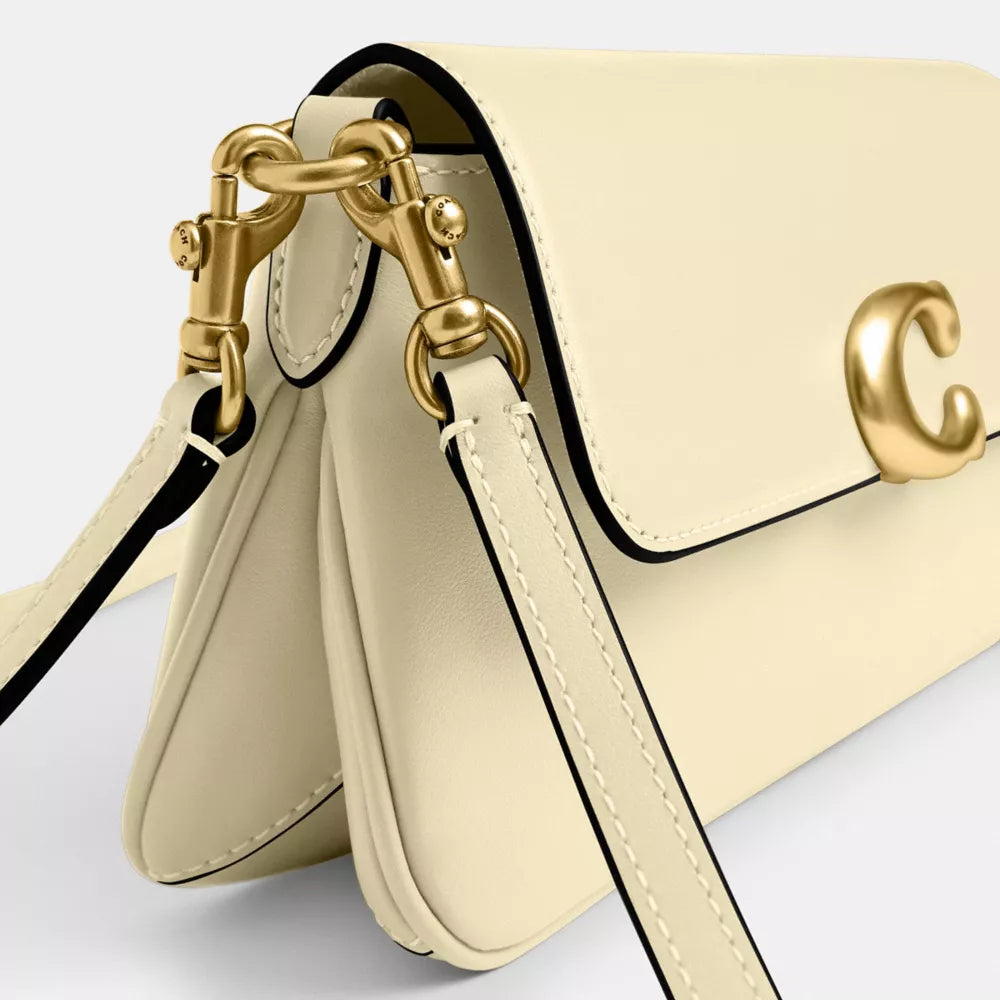 Jet Shoulder Bag