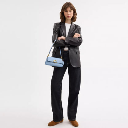 Jet Shoulder Bag